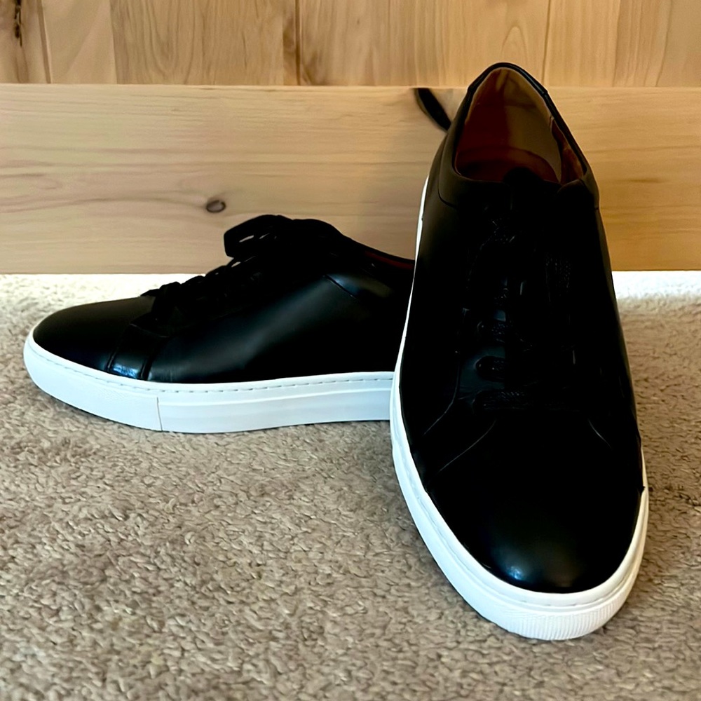 Black new republic men’s shoes. Size 9.5.